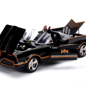 JADA BATMAN MASINUTA RC BATMOBILE 1:18 - Img 4