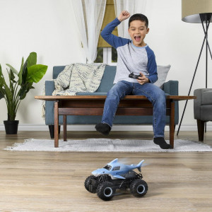 Masinuta Monster Jam RC - Megalodon, scara 1:24 - Img 6