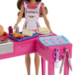 Set de Joaca Barbie Estate, Bucatarie cu Papusa Teresa si Accesorii Tematice - Img 5