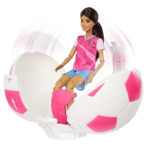 BARBIE TEAM ROTESTE SI DEZVALUIE PAPUSA BARBIE JUCATOARE DE FOTBAL - Img 10