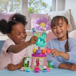 GABBYS DOLLHOUSE FAIRYLANDIA SET DE JOACA PETRECERE CU CEAI CU FIGURINE SI ACCESORII - Img 8