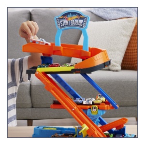 HOT WHEELS CITY TRANSFORMAREA GARAJULUI DE CASCADORII CU MASINUTA INCLUSA - Img 8