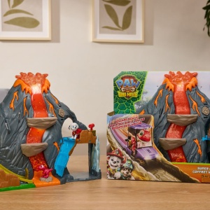 PATRULA CATELUSILOR FILMUL CU DINOZAURI SET SUPER EXPLOZIE DE LAVA - Img 2