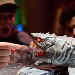 PRIMAL HATCH JUCARIE INTERACTIVA FIGURINA RECHIN MEGALODON IN OU - Img 8