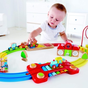 Set de joaca Hape - Sina de tren curcubeu - Img 3
