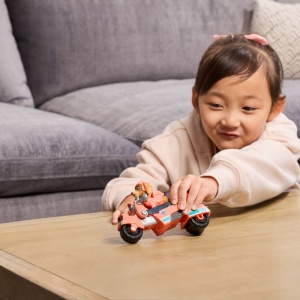 Set figurine Paw Patrol Liberty și motocicletă de salvare, roz, 20.32x20.32x7.62cm - Img 4