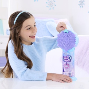 Set papusa Frozen Jewel Reveal Elsa, 32.5x18x7.5cm, pentru fete 3-7 ani - Img 6