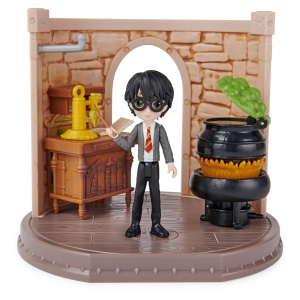 HARRY POTTER WIZARDING WORLD MAGICAL SALA DE CLASA MINIS POTIUNI HARRY POTTER - Img 9