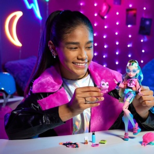 MONSTER HIGH PAPUSA LAGOONA BLUE CU ANIMALUT SI ACCESORII - Img 3