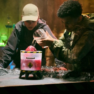 PRIMAL HATCH JUCARIE INTERACTIVA FIGURINA RECHIN MEGALODON IN OU - Img 5