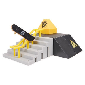 Pyramid Shredder si fingerboard Almost
