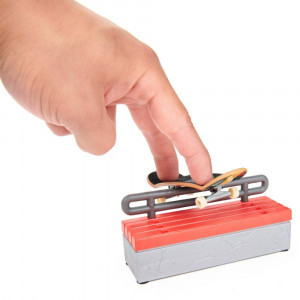 TECH DECK PACHET CU OBSTACOL FINGERBOARD JAMES - Img 4