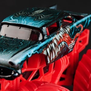 MONSTER JAM MARVEL CAMION GIGANT VENOM SCARA 1 LA 64 - Img 6