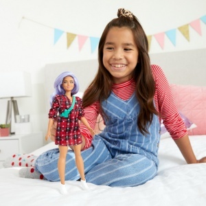 PAPUSA BARBIE FASHIONISTA CU PARUL MOV SI ROCHITA CU STELUTE - Img 3
