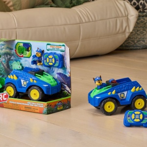 PATRULA CATELUSILOR FILMUL CU DINOZAURI SET VEHICUL DINO RC CU TELECOMANDA FIGURINA CHASE SI ACCESORII - Img 2