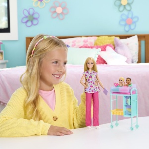 Set de joaca Barbie You can be - Doctor Pediatru, blonda  - Img 3