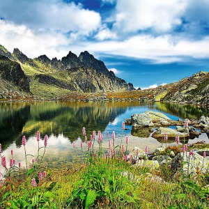 PUZZLE TREFL 3000 LAC IN MUNTII TATRA SLOVACIA - Img 2