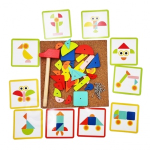 Joc din lemn cu ciocan Puzzle, 20 modele, 82 buc.