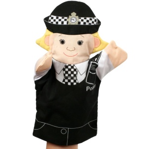 Persoane care ajută: polițistă