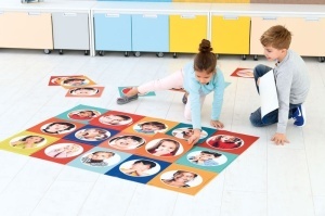 EmoPuzzle – Puzzle de podea în format mare: Descoperă emoțiile - Img 4