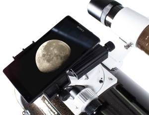 Adaptor pentru microscop și smartphone
