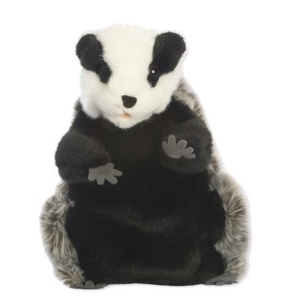 Papusa de teatru Bursucul, seria animale europene, 25 cm