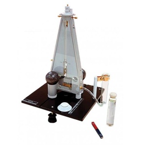 Model Balanț Gravitațional Cavendish