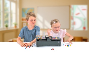 Balanță de masă cu recipiente de 2 litri și cuburi pentru greutăți - Img 3