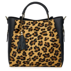 Fabiana, bőrtáska póniszőrrel, fekete/animal print - Img 4