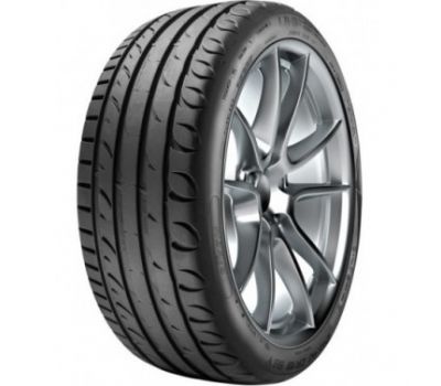 Taurus ULTRA HIGH PERFORMANCE 245/40/R18 97Y XL vara
