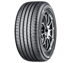 Yokohama BluEarth-XT AE61 235/65/R17 108V vara