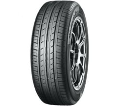 Yokohama AE50 215/60/R17 96H vara