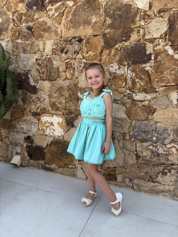 Set 2 piese elegant fete – fustă gogoșar & top ajustabil cu flori mentă pentru ocazii, Amira