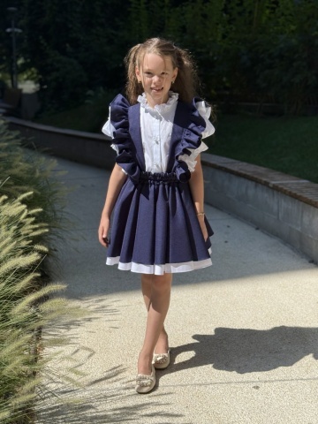 Fustă uniformă școlară cu bretele și volane pentru fete bleumarin, College Star - Img 4