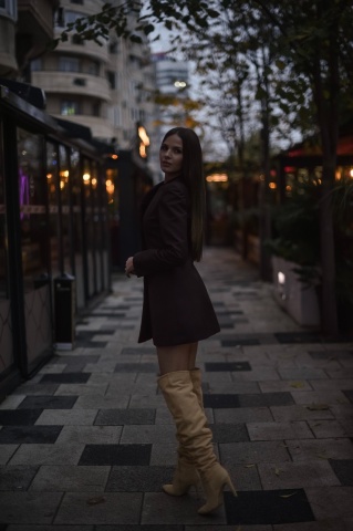 Rochie damă tip sacou din stofă Burgundy cu mânecă lungă – rochie de zi și de seară - Bordeaux - Img 8