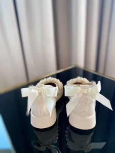Cream Ballerina Shoes with Pearls for Girls, Chloe - Img 6