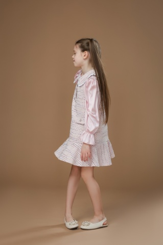 Rochie-sarafan roz fetițe din tweed cu cămașă - Img 8