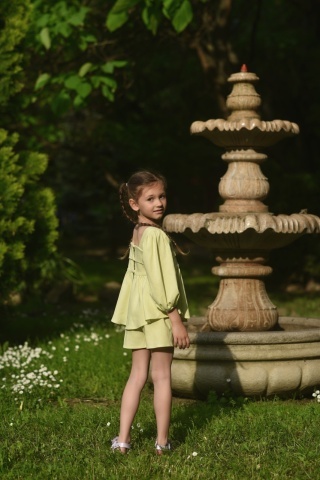 Compleu fete din in Pistachio – top și pantaloni scurți de vară - Img 10