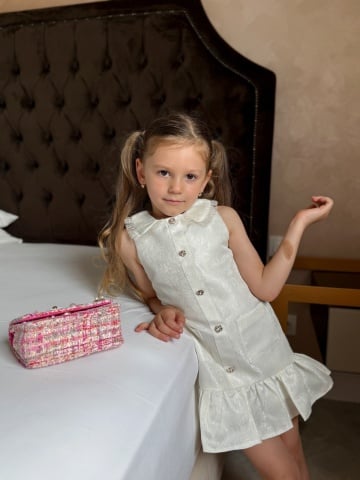 Rochie eleganta fetiță din brocard alb sidefat cu nasturi trandafiri – ocazie specială, Pearl - Img 5