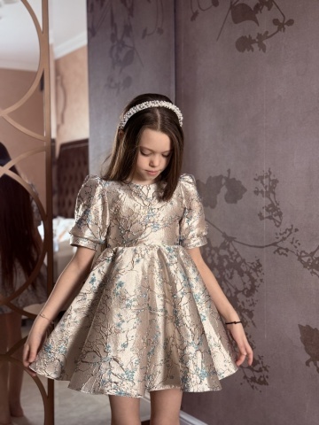 Rochie fete din brocard premium cu broderie florală și mâneci bufante, Fleur - Img 8