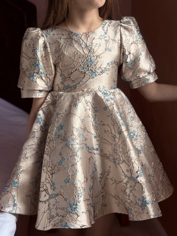 Rochie fete din brocard premium cu broderie florală și mâneci bufante, Fleur - Img 7