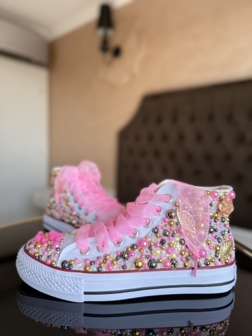 Tenisi eleganți fete, copii cu perle roz, aurii și ursuleți, Teddylush - Handmade