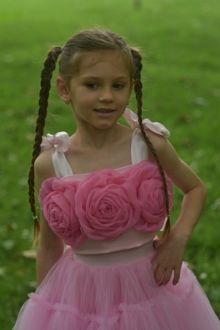 Top Couture reglabil roz bombon cu flori supradimensionate din organza – Rosalie - Img 10
