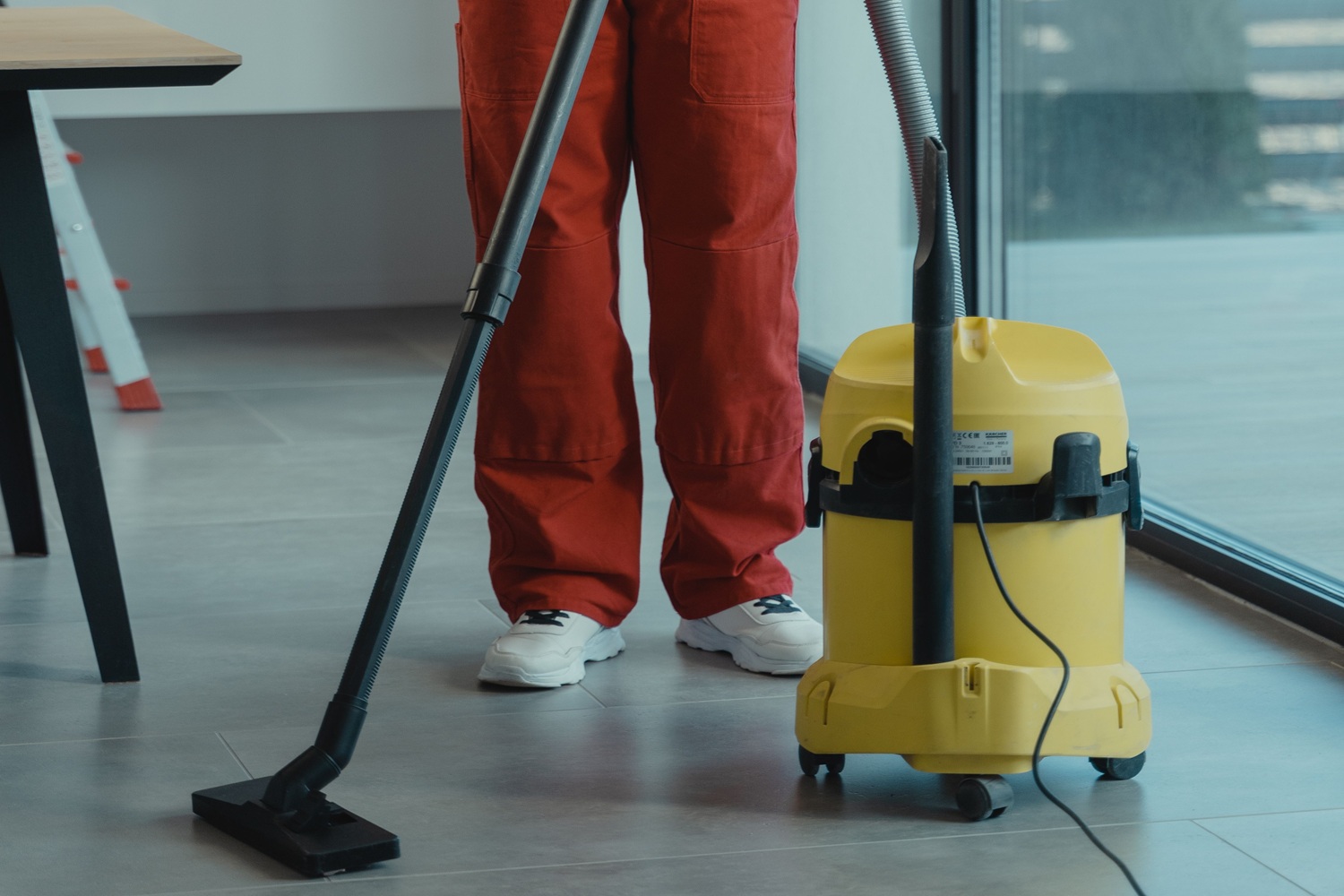 Aspirator cu spălare tip canistră, imagine generică de produs