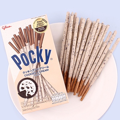 Pocky Cookies & Cream Flavor 41g