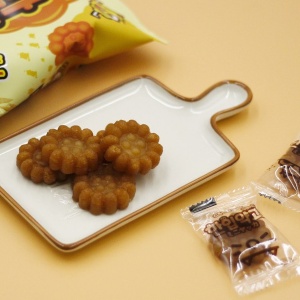 SweetMonster Traditional Rice Cookies (Yakgwa) 110g - Img 3