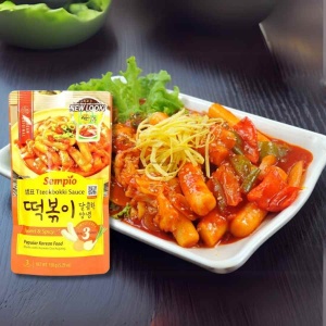 Sempio Sweet & Spicy Sauce for Topokki 150g