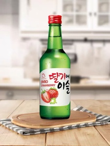 Jinro Soju Strawberry 13% 350ml