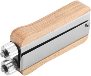 ONDULATOR SI INTINZATOR DE SARMA PENTRU RAMELE DE LA STUPI