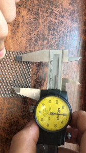plasa antivarroa pentru stupi din aluminiu cu gol romb